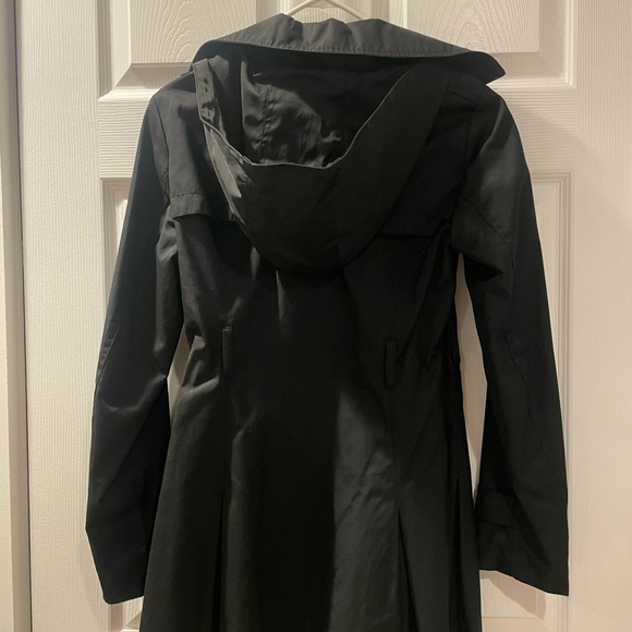 Michael Kors Black Raincoat - Picture 4 of 12
